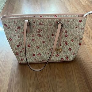 Michael Kors shoulder bag